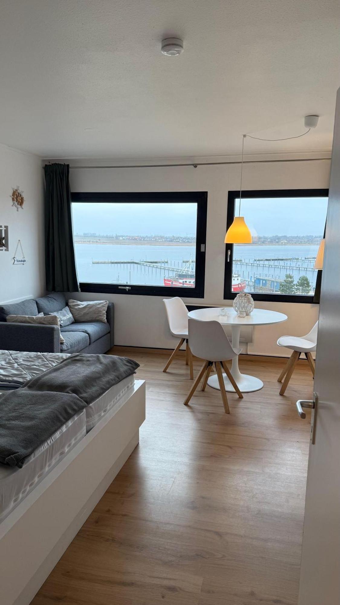 Ferienwohnung-Am-Suedstrand Burgtiefe auf Fehmarn Exterior photo